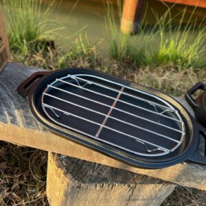 Drifta Stockton Cast Iron Bread Oven & Stainless Steel Trivet